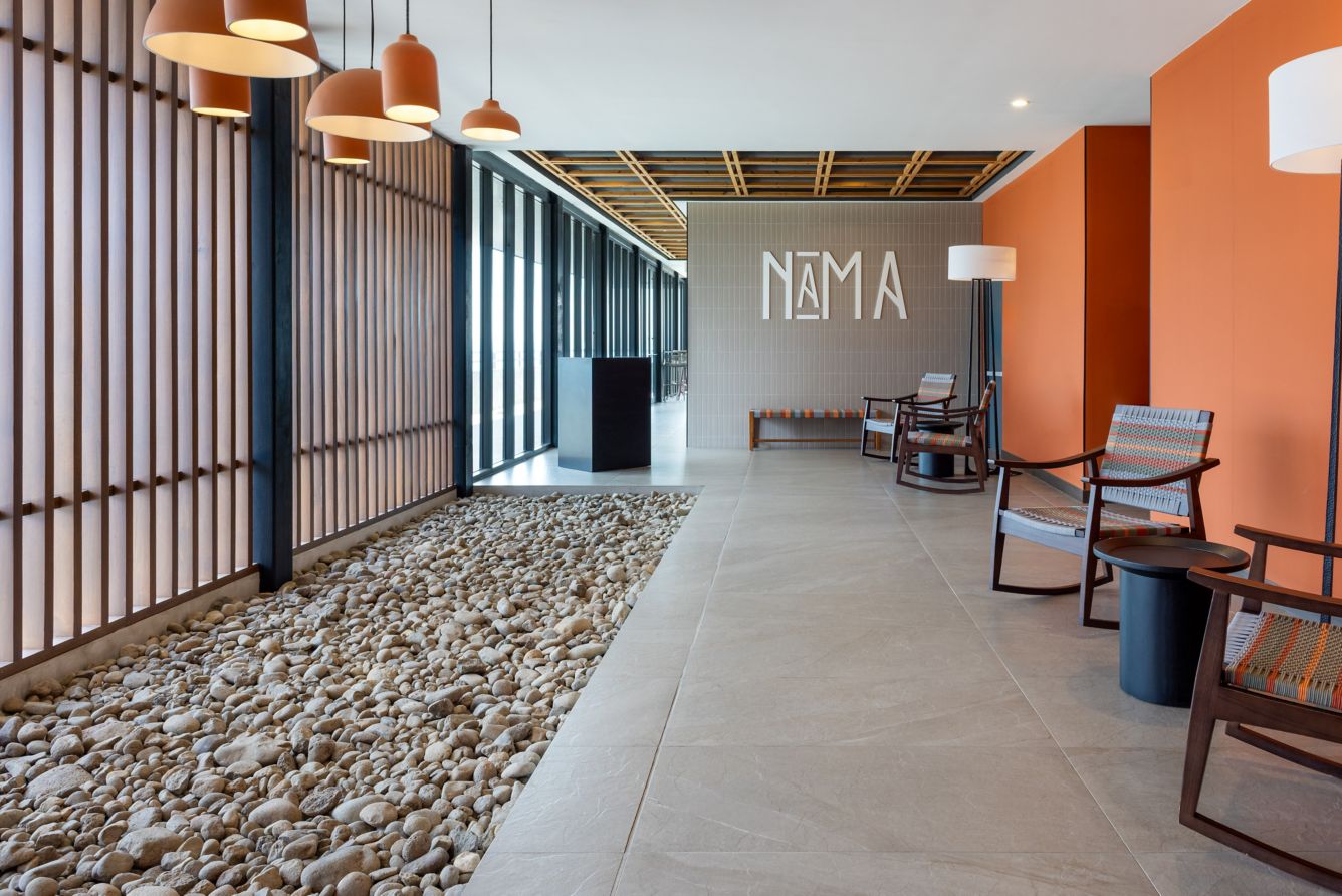 The lobby and rooftop lounge at Residence Inn by Marriott San Jos&eacute; El Coyol.